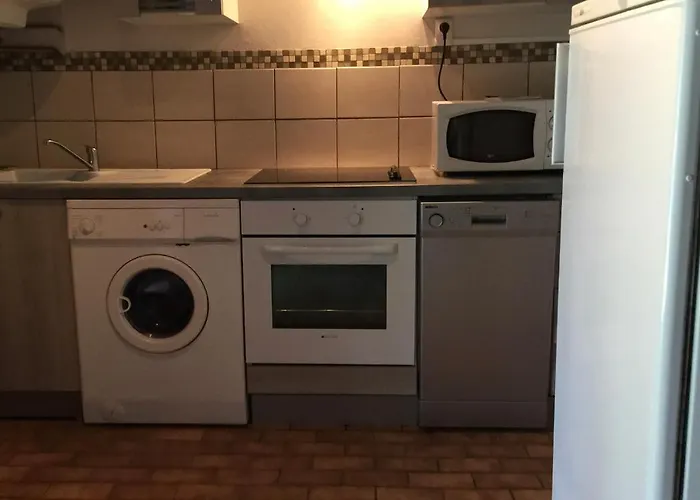 Bord De - Accès Privé à La *